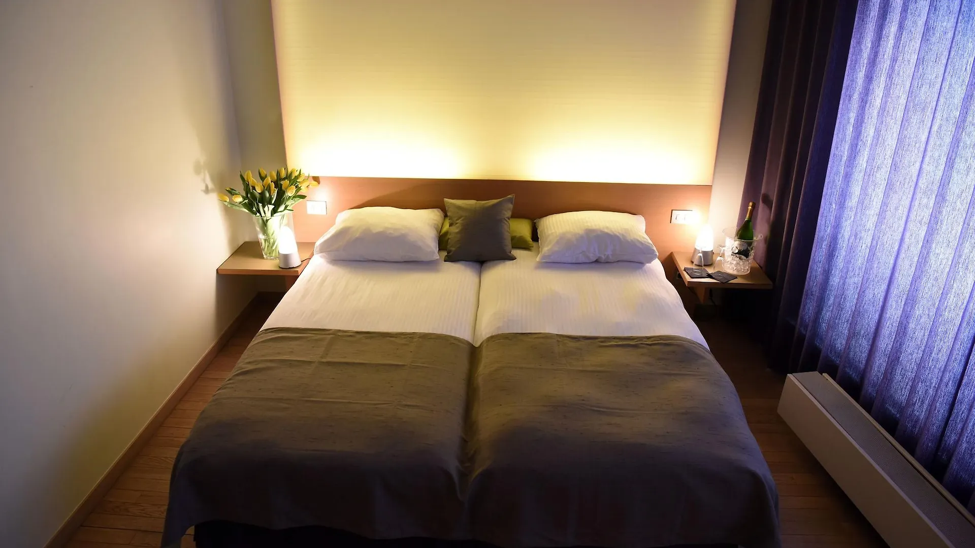 Hotel 322 Lambermont Brussels