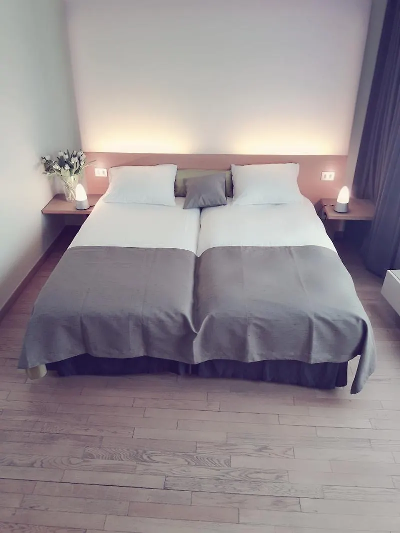 Hotel 322 Lambermont Brussels